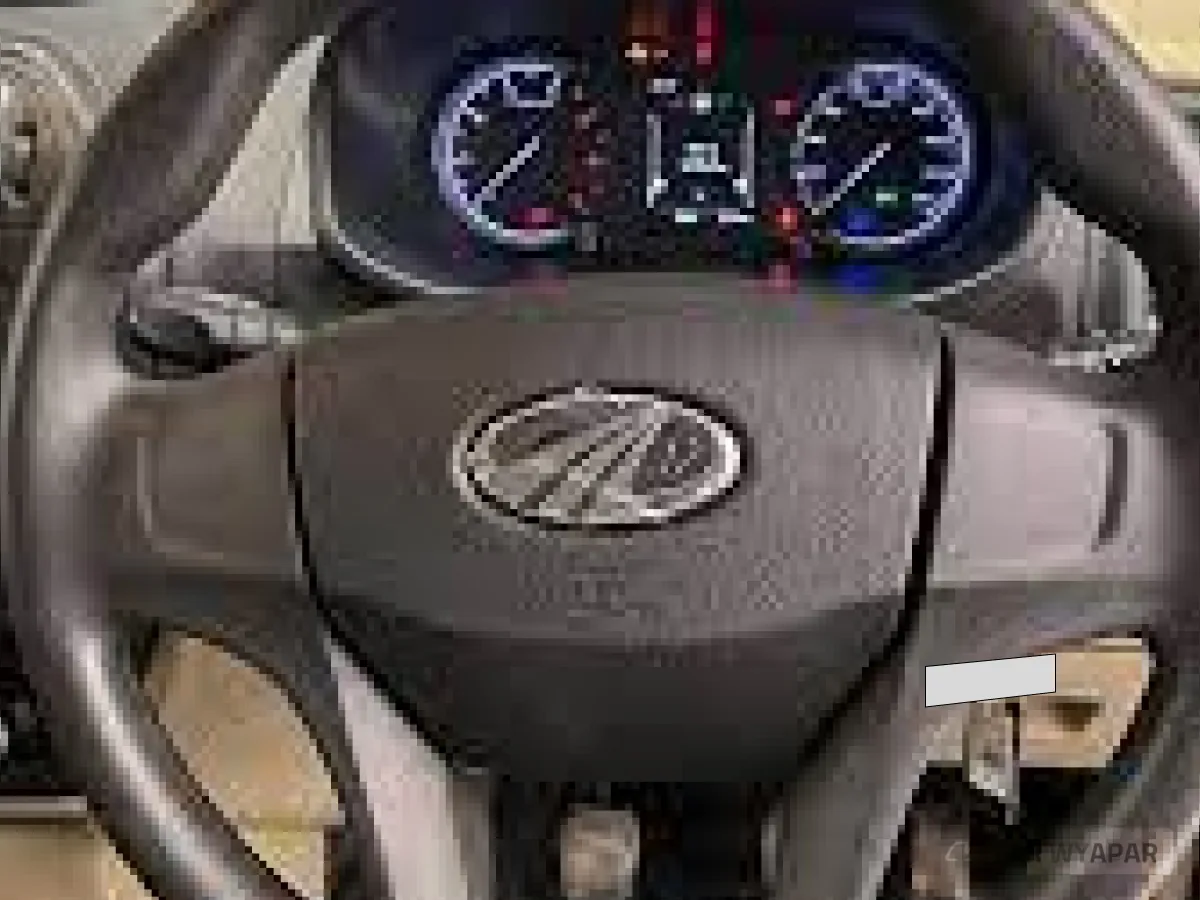 Mahindra Bolero Neo Plus p10